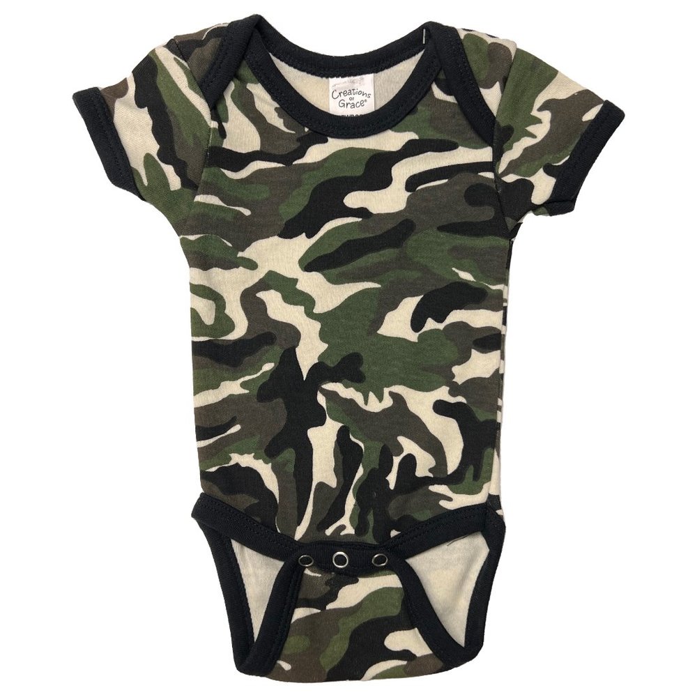 NWOT's Creations of Grace Infant Green Black Camo Onesie Bodysuit Newborn